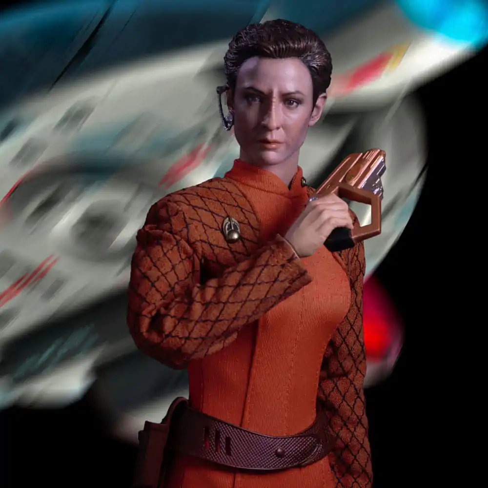 Star Trek: Deep Space Nine 1/6 Kira Nerys akciófigura 28 cm termékfotó