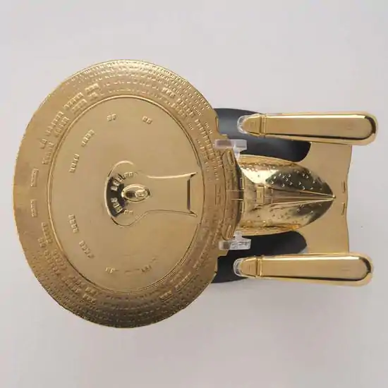 Star Trek: First Contact SP 18K Gold USS Enterprise NCC-1701-D Diecast Mini replika termékfotó