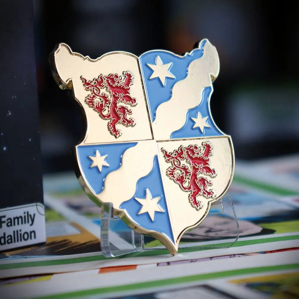 Star Trek Medallion Picard Family Crest Limitált kiadás termékfotó