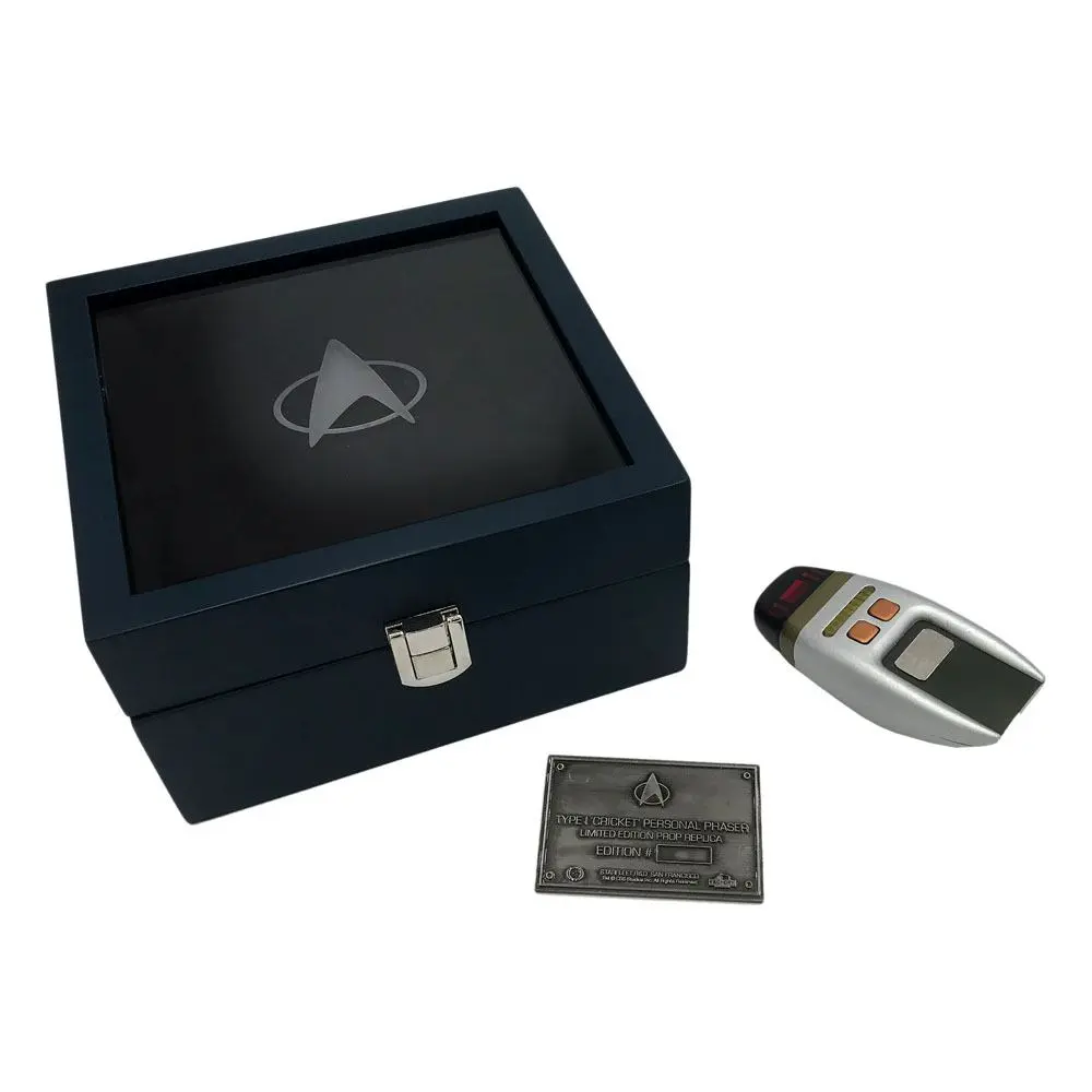 Star Trek The Next Generation 1/1 Type-1 Cricket Phaser replika 17 x 8 cm termékfotó
