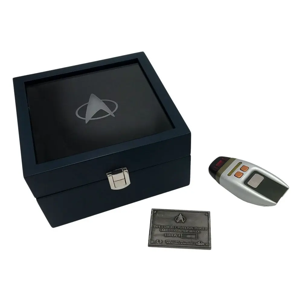 Star Trek The Next Generation 1/1 Type-1 Cricket Phaser replika 17 x 8 cm termékfotó
