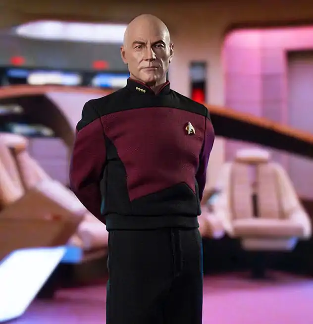 Star Trek: The Next Generation 1/6 Captain Jean-Luc Picard (Essential Duty Uniform) akciófigura 30 cm termékfotó