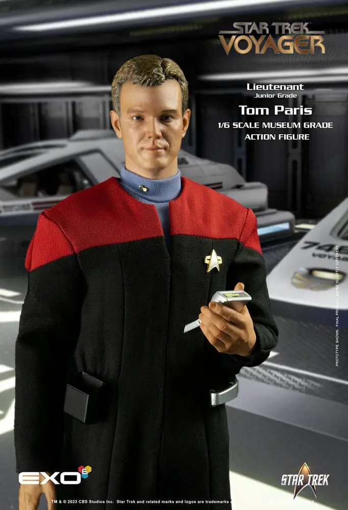 Star Trek: Voyager 1/6 Lieutenant Junior Grade Tom Paris akciófigura 30 cm termékfotó