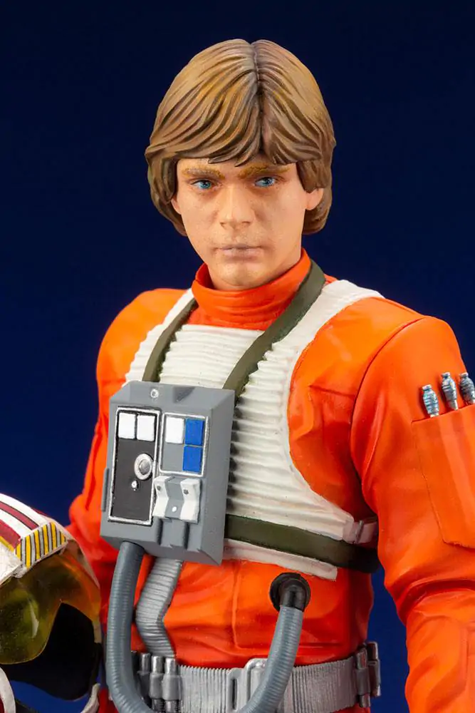 Star Wars ARTFX+ 1/10 Luke Skywalker X-Wing Pilot szobor figura 17 cm termékfotó