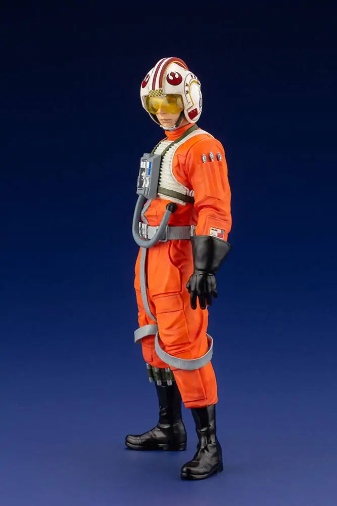 Star Wars ARTFX+ 1/10 Luke Skywalker X-Wing Pilot szobor figura 17 cm termékfotó