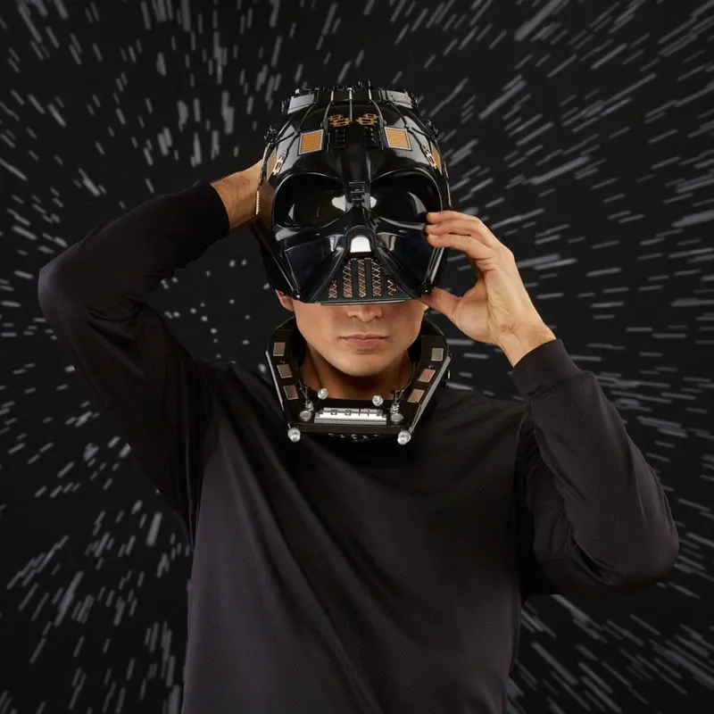 Star Wars Darth Vader prémium elektromos sisak termékfotó