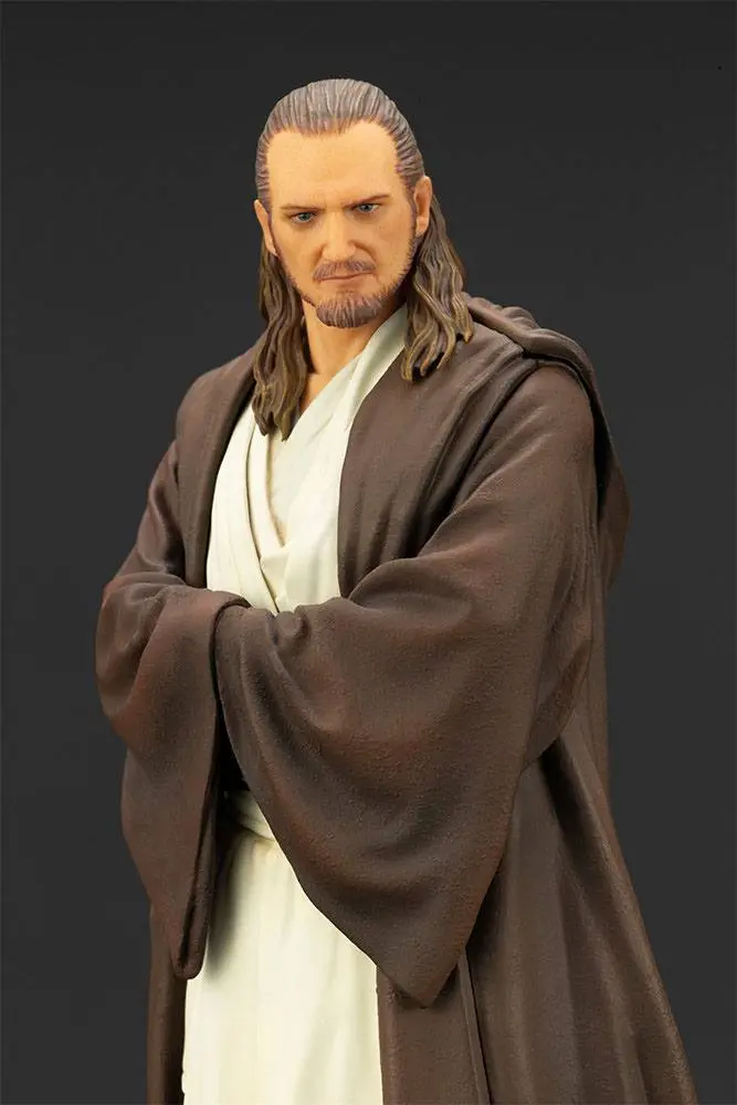Star Wars Episode I ARTFX+ 1/10 Qui-Gon Jinn szobor figura 19 cm termékfotó