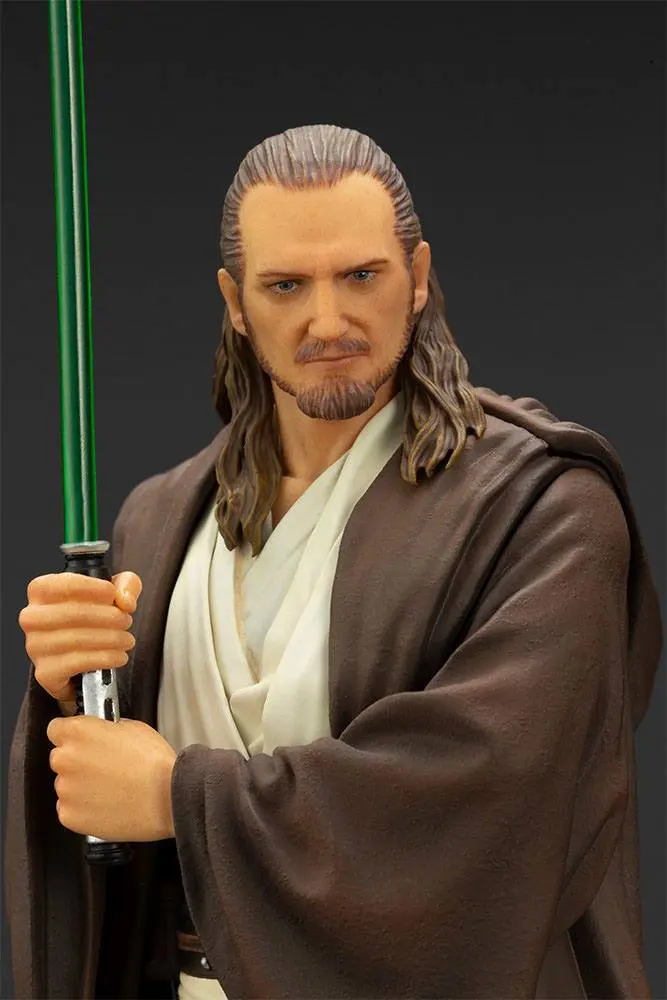 Star Wars Episode I ARTFX+ 1/10 Qui-Gon Jinn szobor figura 19 cm termékfotó
