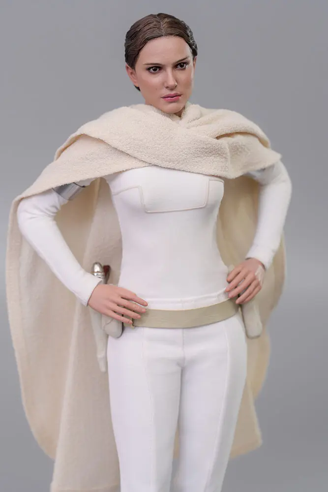 Star Wars: Episode II 1/6 Padmé Amidala akciófigura 27 cm termékfotó