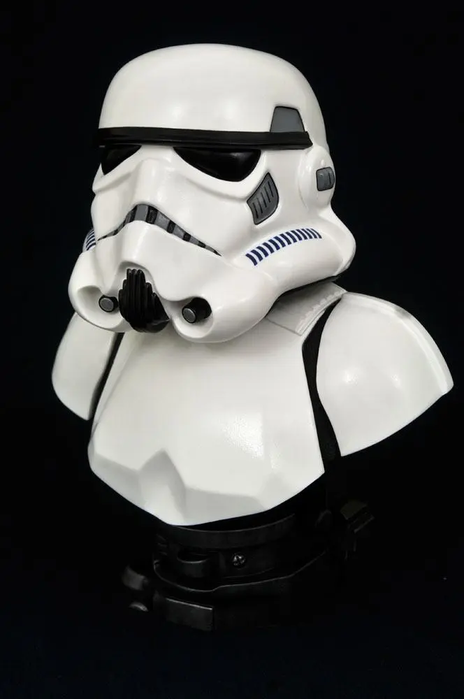 Star Wars Episode IV Legends in 3D 1/2 Stormtrooper mellszobor figura 25 cm termékfotó