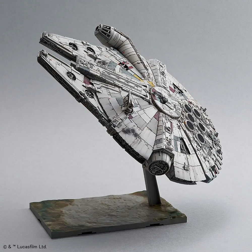 Star Wars Episode VII 1/144 Millennium Falcon modell készlet termékfotó