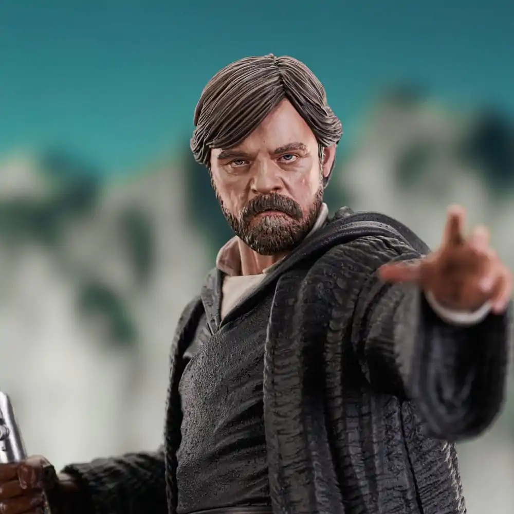 Star Wars Episode VIII Milestones 1/6 Luke Skywalker (Crait) szobor figura 30 cm termékfotó
