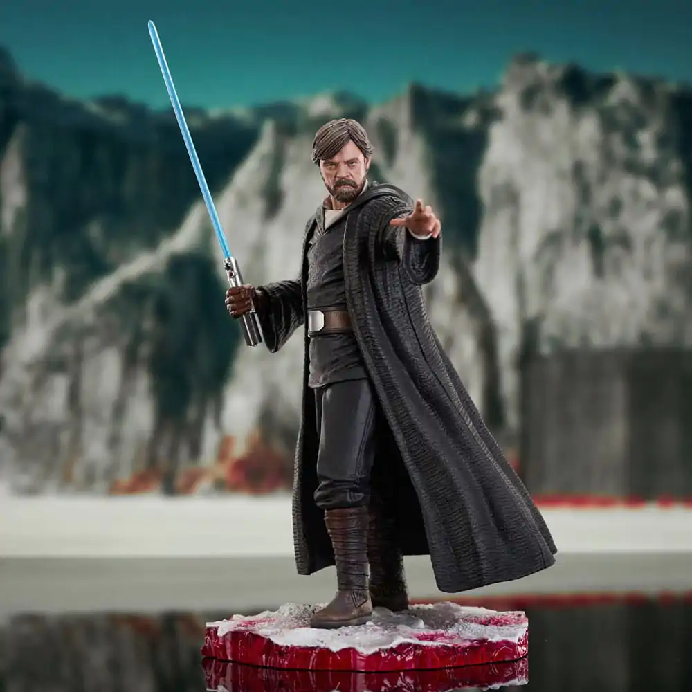 Star Wars Episode VIII Milestones 1/6 Luke Skywalker (Crait) szobor figura 30 cm termékfotó
