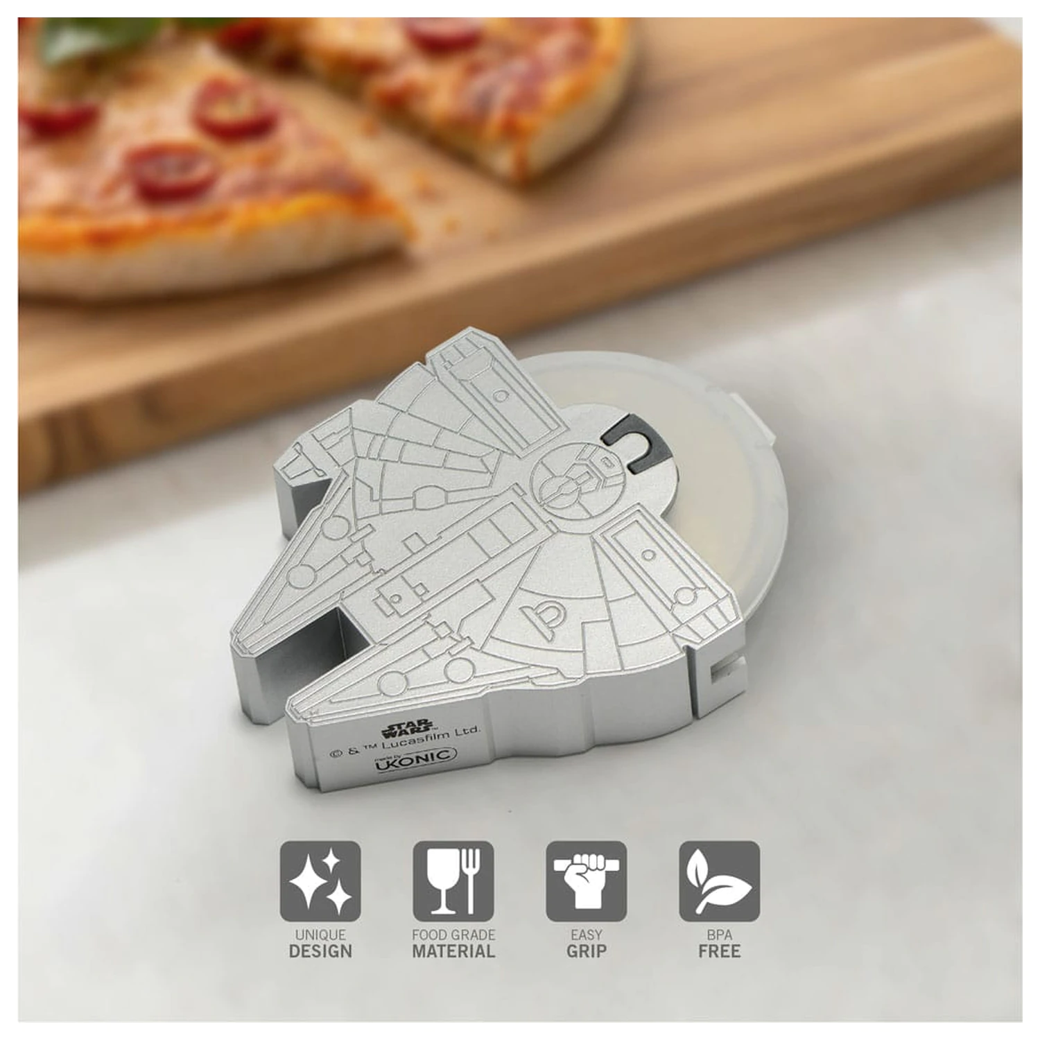 Star Wars Millennium Falcon pizzavágó termékfotó