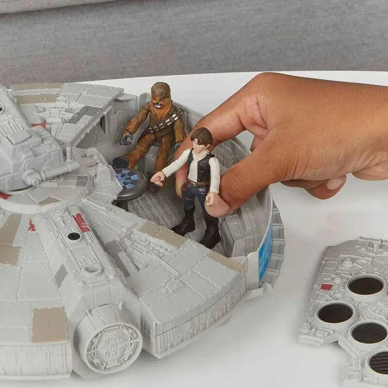 Star Wars Mission Fleet Millennium Falcon + Han Solo figura termékfotó