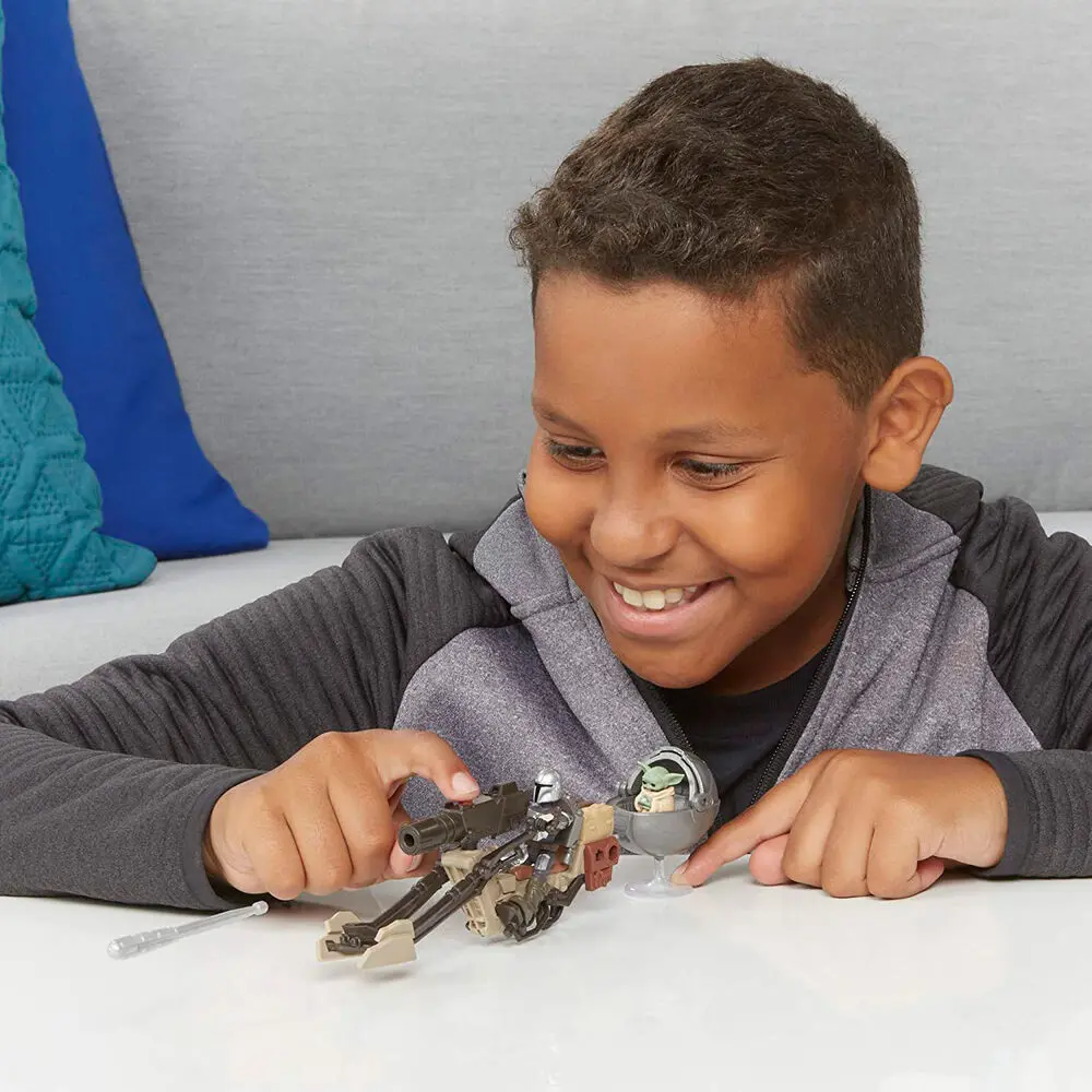 Star Wars Mission Fleet The Mandalorian Yoda A gyermek + Speeder Bike csomag figura termékfotó