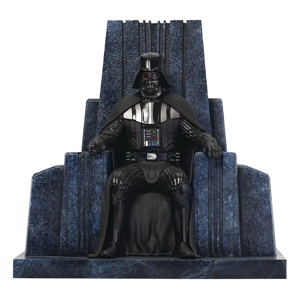 Star Wars: Obi-Wan Kenobi Premier Collection 1/7 Darth Vader on Throne szobor figura 25 cm termékfotó