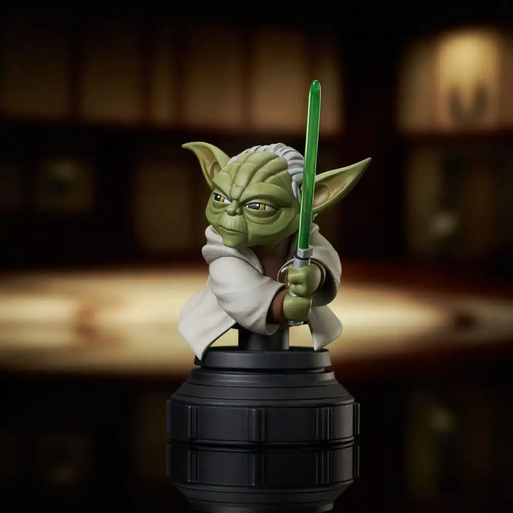 Star Wars The Clone Wars 1/7 Yoda mellszobor figura 13 cm termékfotó