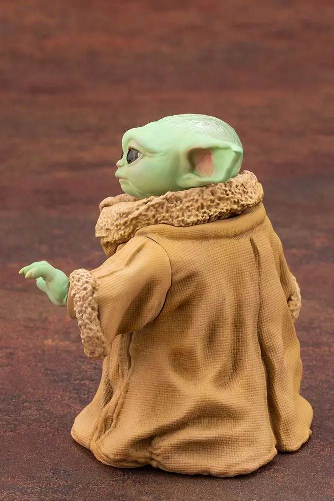 Star Wars The Mandalorian ARTFX 1/7 Mandalorian &amp; The Child szobor figura 26 cm termékfotó