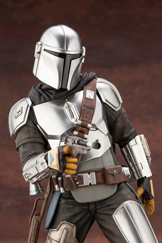 Star Wars The Mandalorian ARTFX 1/7 Mandalorian &amp; The Child szobor figura 26 cm termékfotó