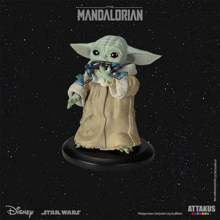 Star Wars: The Mandalorian Classic Collection 1/5 Grogu Eating Frog szobor figura 10 cm termékfotó