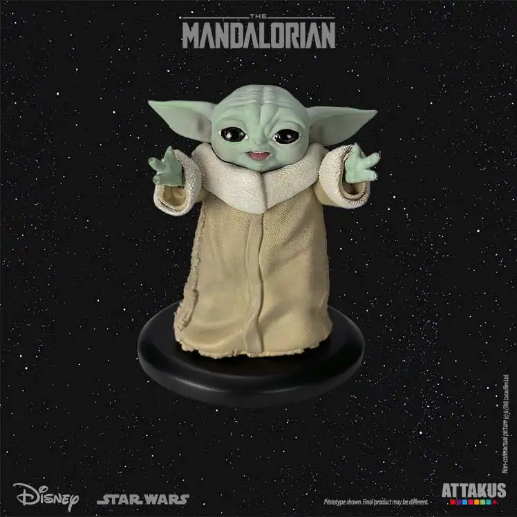 Star Wars: The Mandalorian Classic Collection 1/5 Grogu Happy szobor figura 10 cm termékfotó
