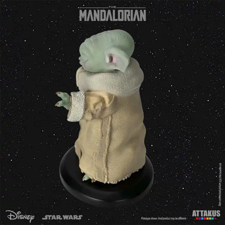 Star Wars: The Mandalorian Classic Collection 1/5 Grogu Using the Force szobor figura 10 cm termékfotó