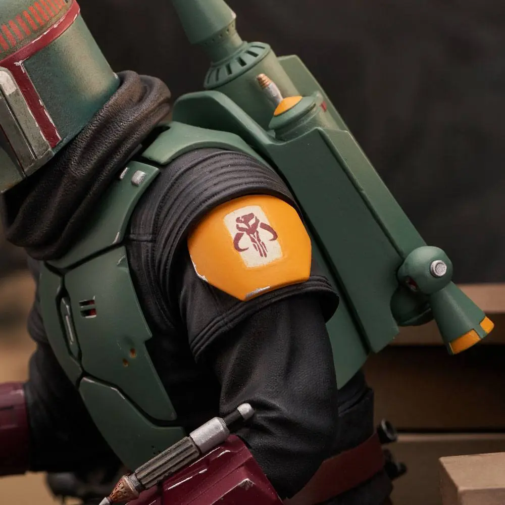 Star Wars: The Mandalorian Premier Colletion 1/7 Boba Fett on Throne szobor figura 24 cm termékfotó