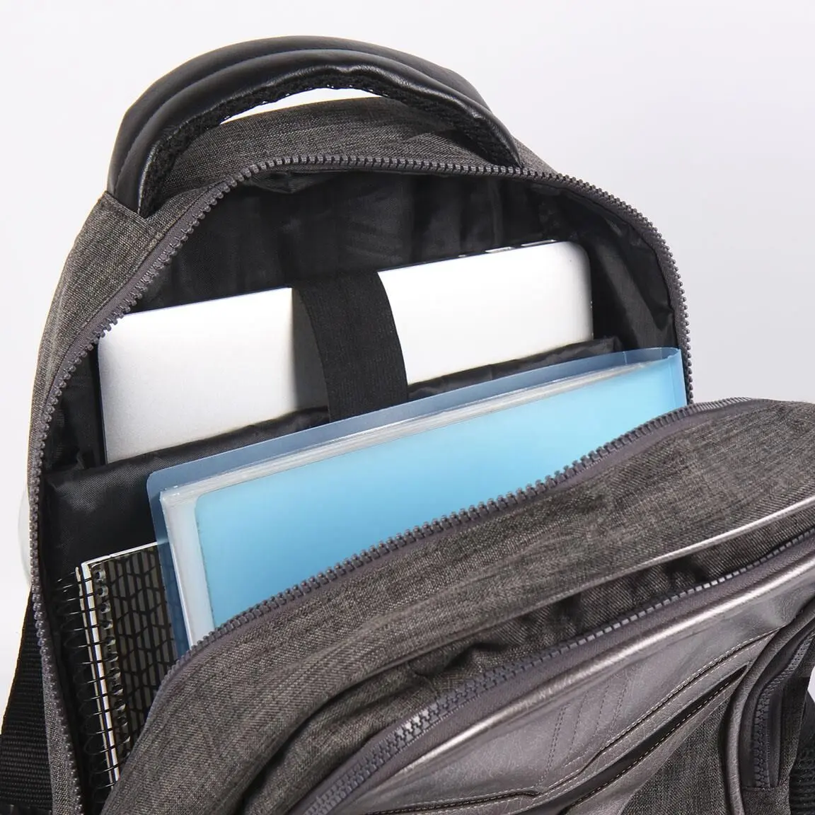 Star Wars The Mandalorian táska hátizsák 47cm termékfotó