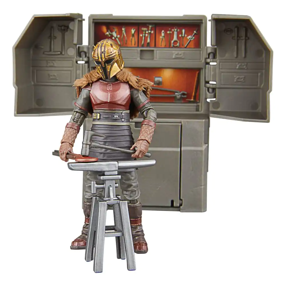Star Wars The Mandalorian Vintage Collection The Armorer&#039;s Forge with The Armorer (Lakeside Covert World) termékfotó