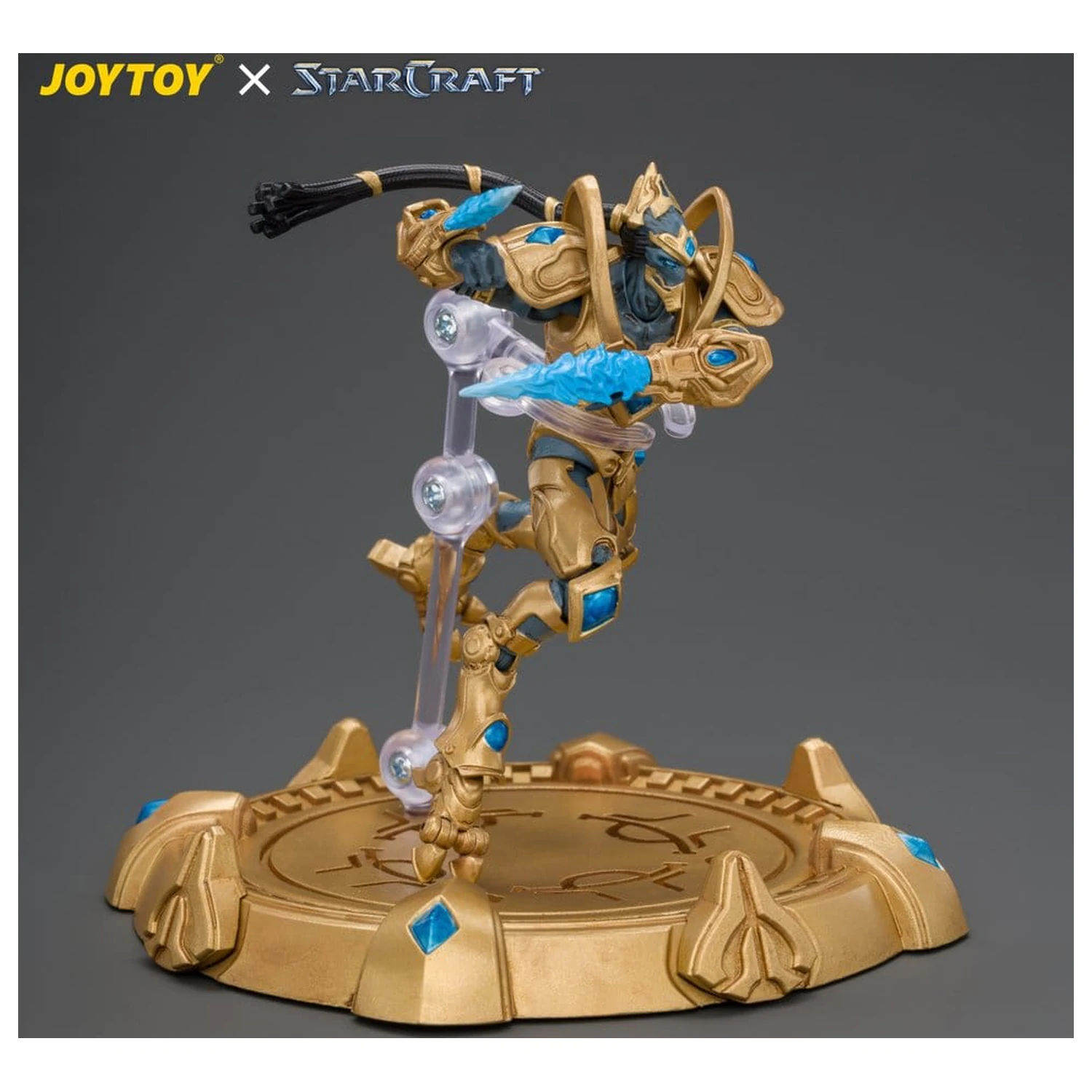 StarCraft figura Protoss Zealot termékfotó