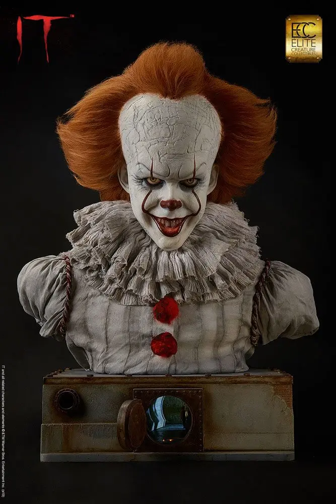 Stephen King's It Life-Size Pennywise mellszobor figura 71 cm termékfotó