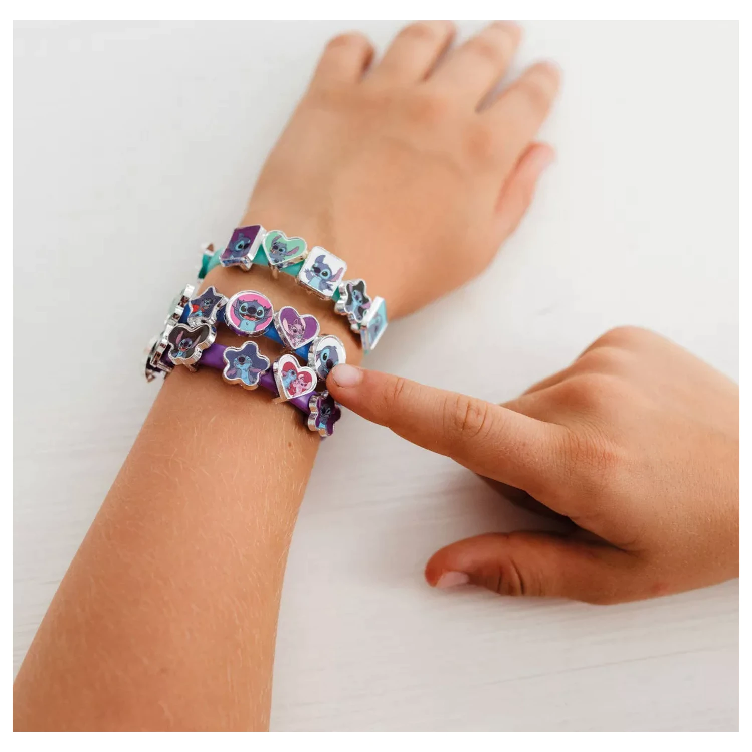 Stitch Extrovert karkötő készítő készlet termékfotó
