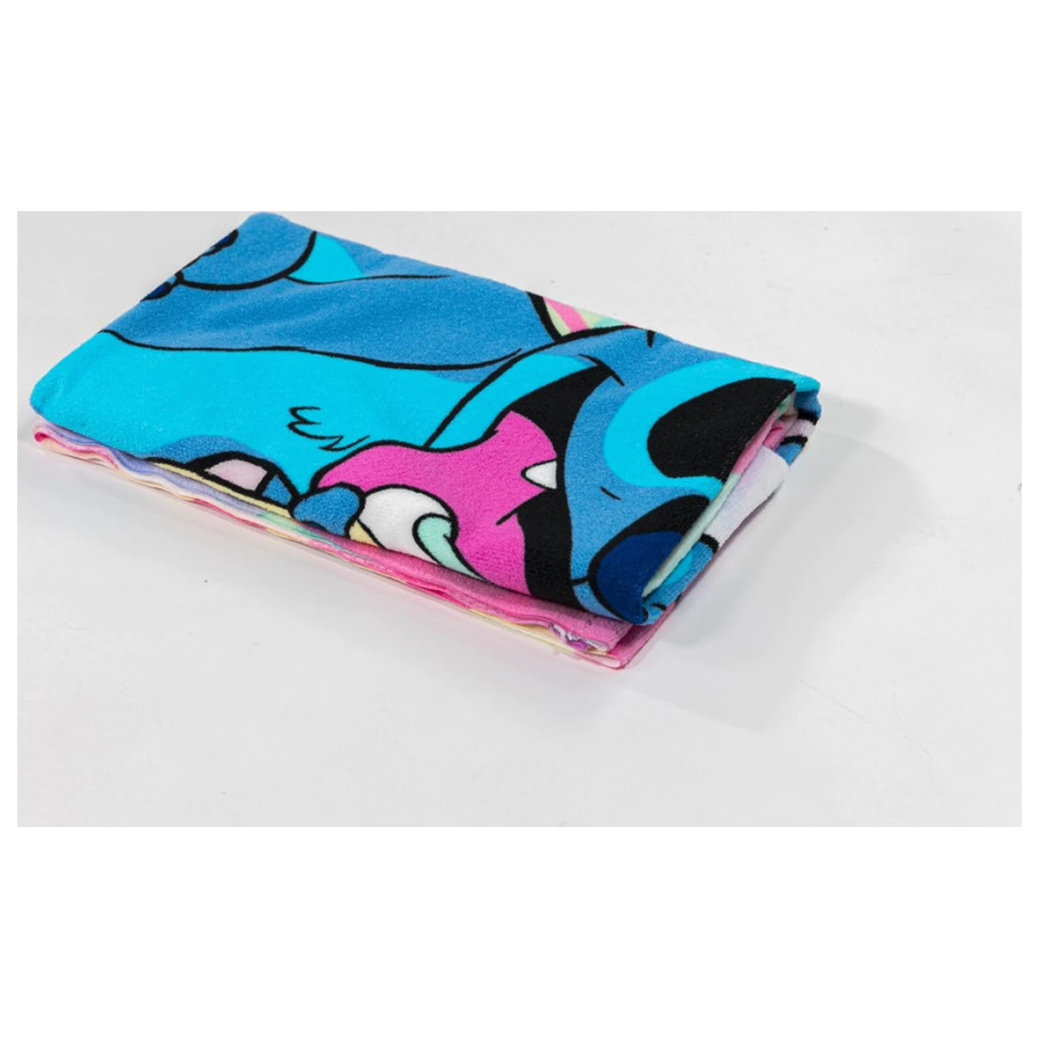 Stitch Tasty Day Out törölköző 70x140cm termékfotó