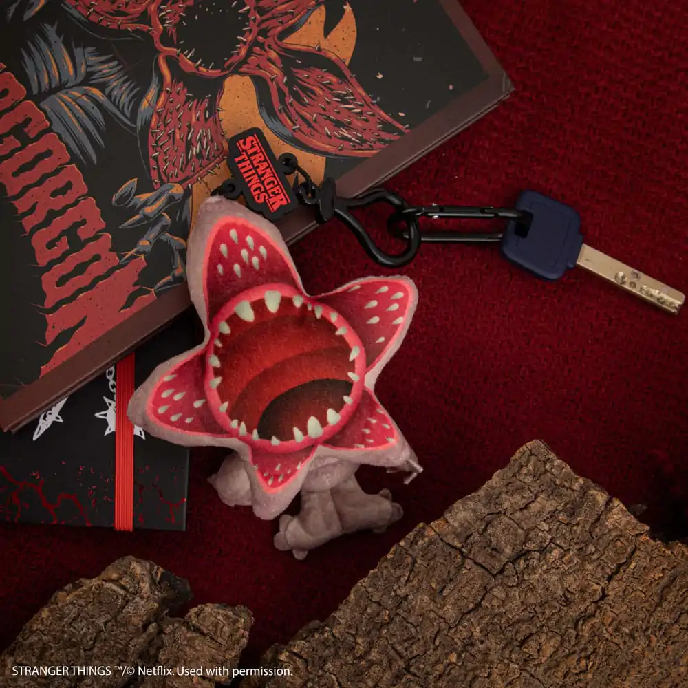 Stranger Things: Demogorgon plüss kulcstartó termékfotó