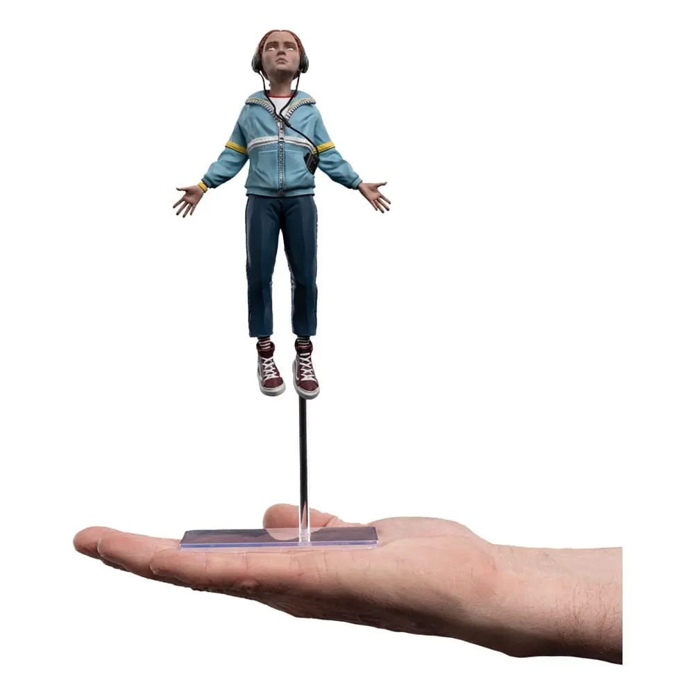 Stranger Things Mini Epics Vinyl figura Max Mayfield 23 cm termékfotó