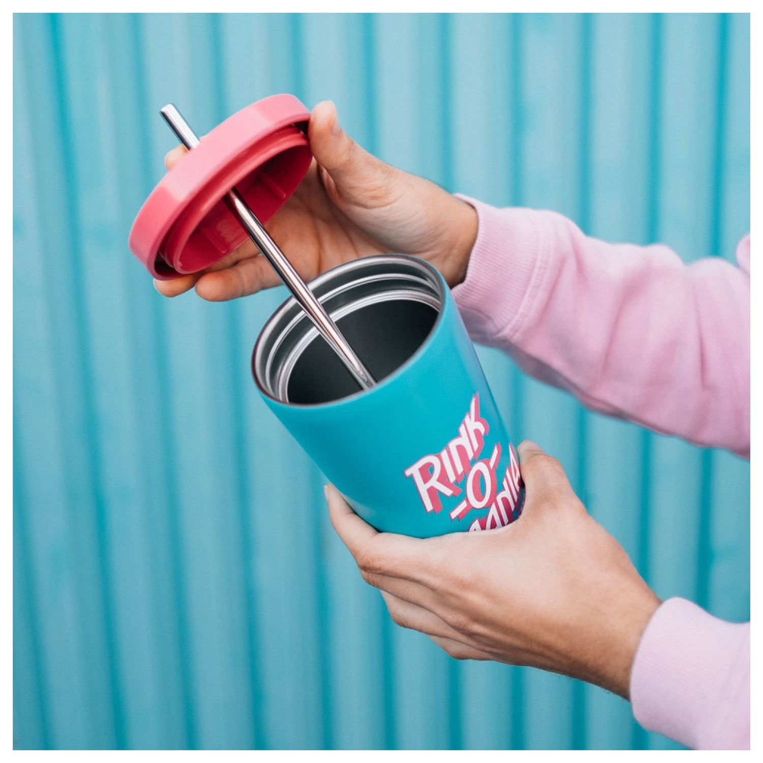 Stranger Things Rink-O-Mania pohár szívószállal 550ml termékfotó