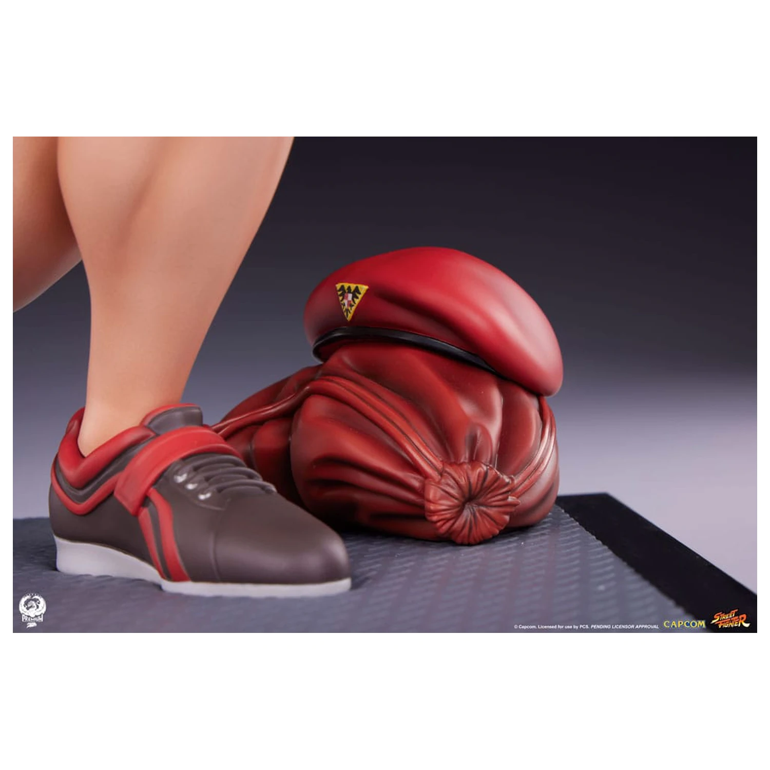 Street Fighter Premier Series 1/4 Cammy: Powerlifting szobor figura 41 cm termékfotó