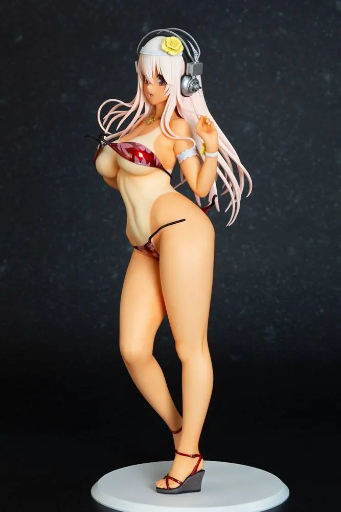 Super Sonico 1/4.5 Super Sonico Summer Vacation Ver. Sun Kissed szobor figura 35 cm termékfotó