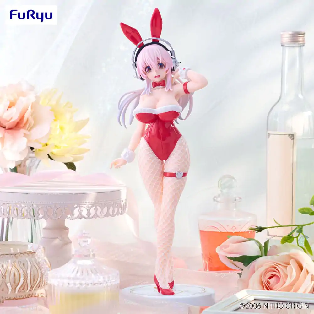 Super Sonico BiCute Bunnies Red Color Ver. PVC szobor figura 30 cm termékfotó