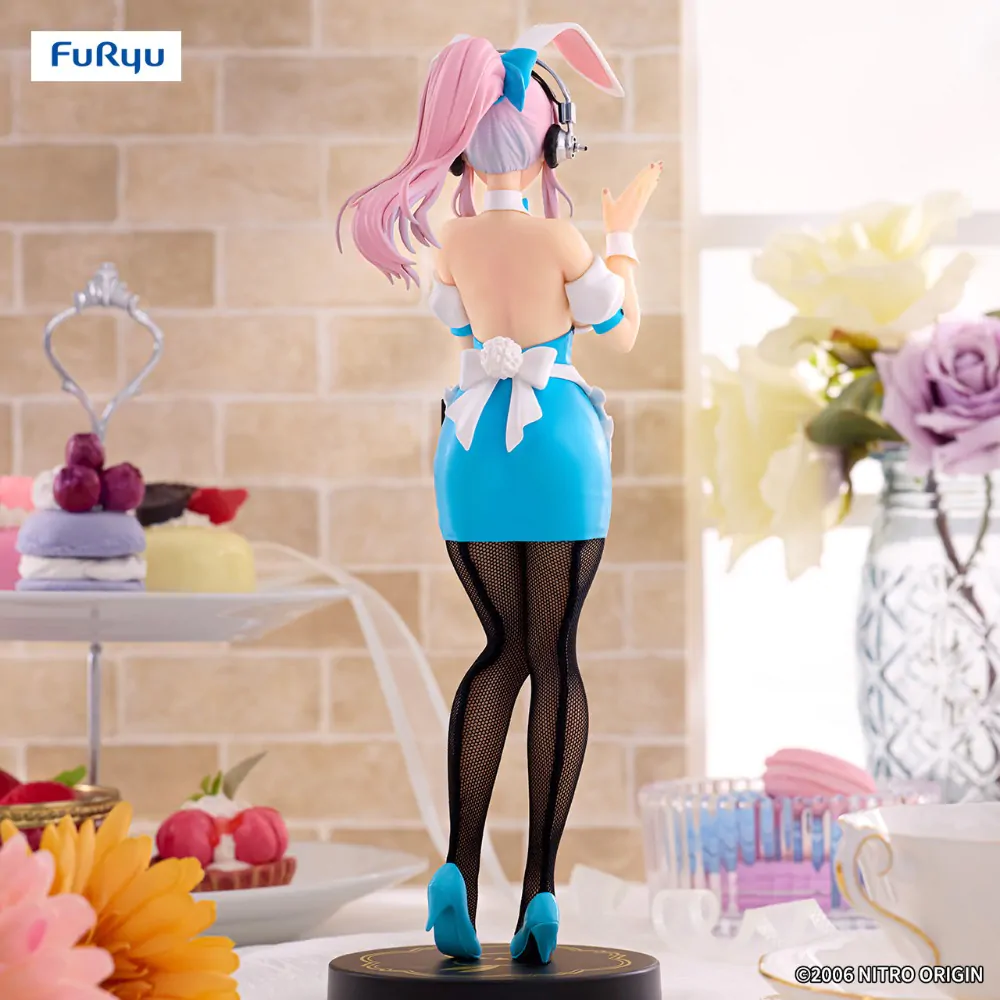 Super Sonico BiCute Bunnies Waitress Light Blue Color Ver. PVC szobor figura 28 cm termékfotó