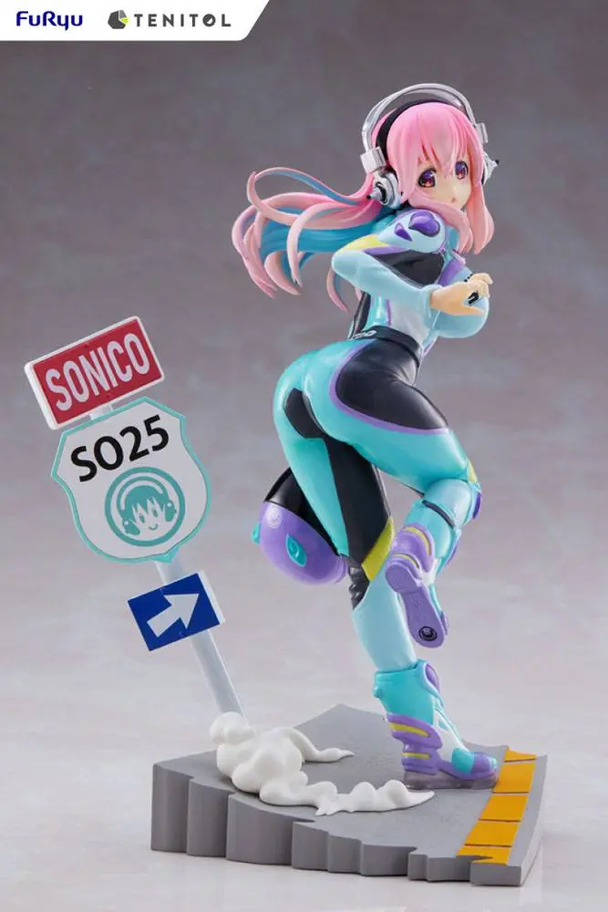 Super Sonico Tenitol Super Sonico PVC szobor figura 19 cm termékfotó