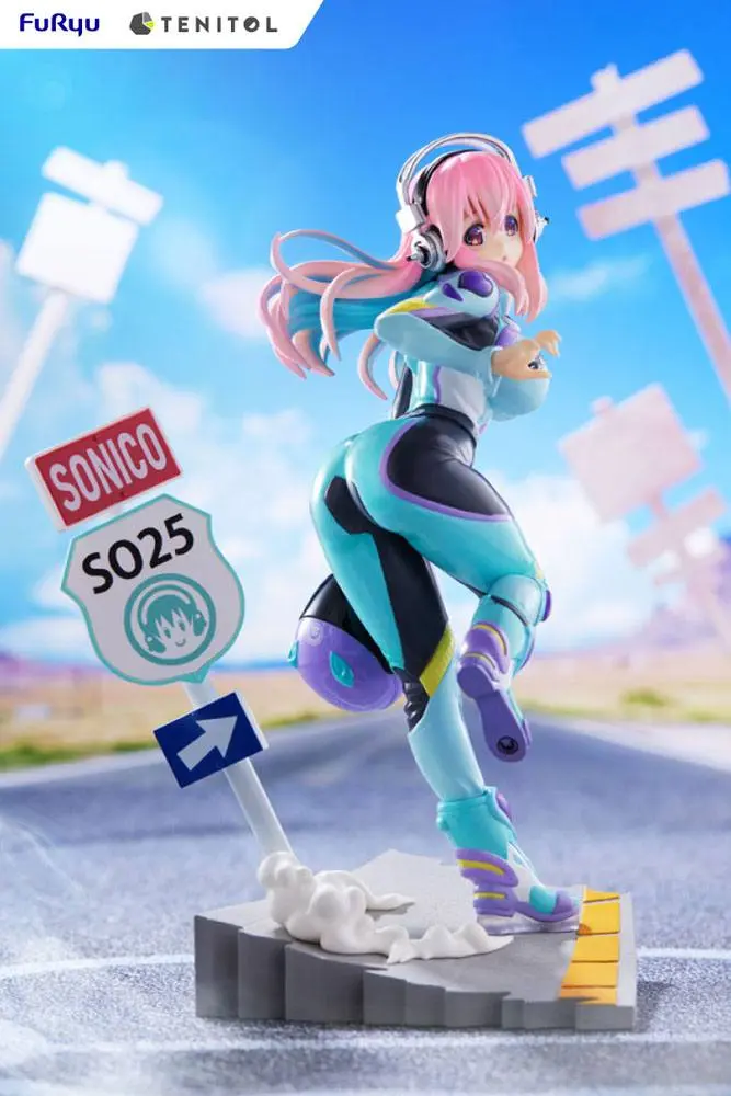 Super Sonico Tenitol Super Sonico PVC szobor figura 19 cm termékfotó