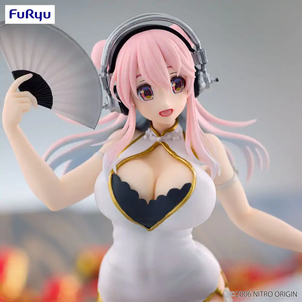 Super Sonico Trio-Try-iT White China Dress Ver. PVC szobor figura 21 cm termékfotó
