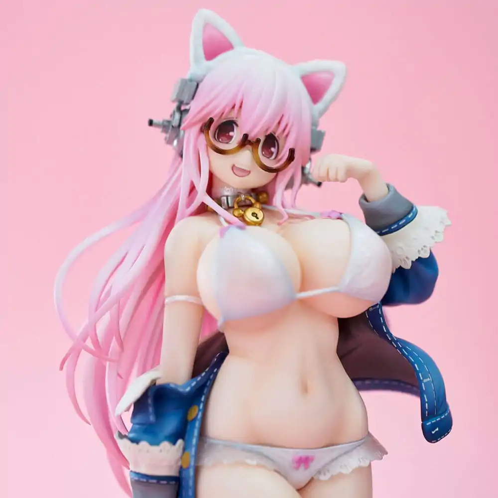 Super Sonico White Cat Ver. PVC szobor figura 27 cm termékfotó