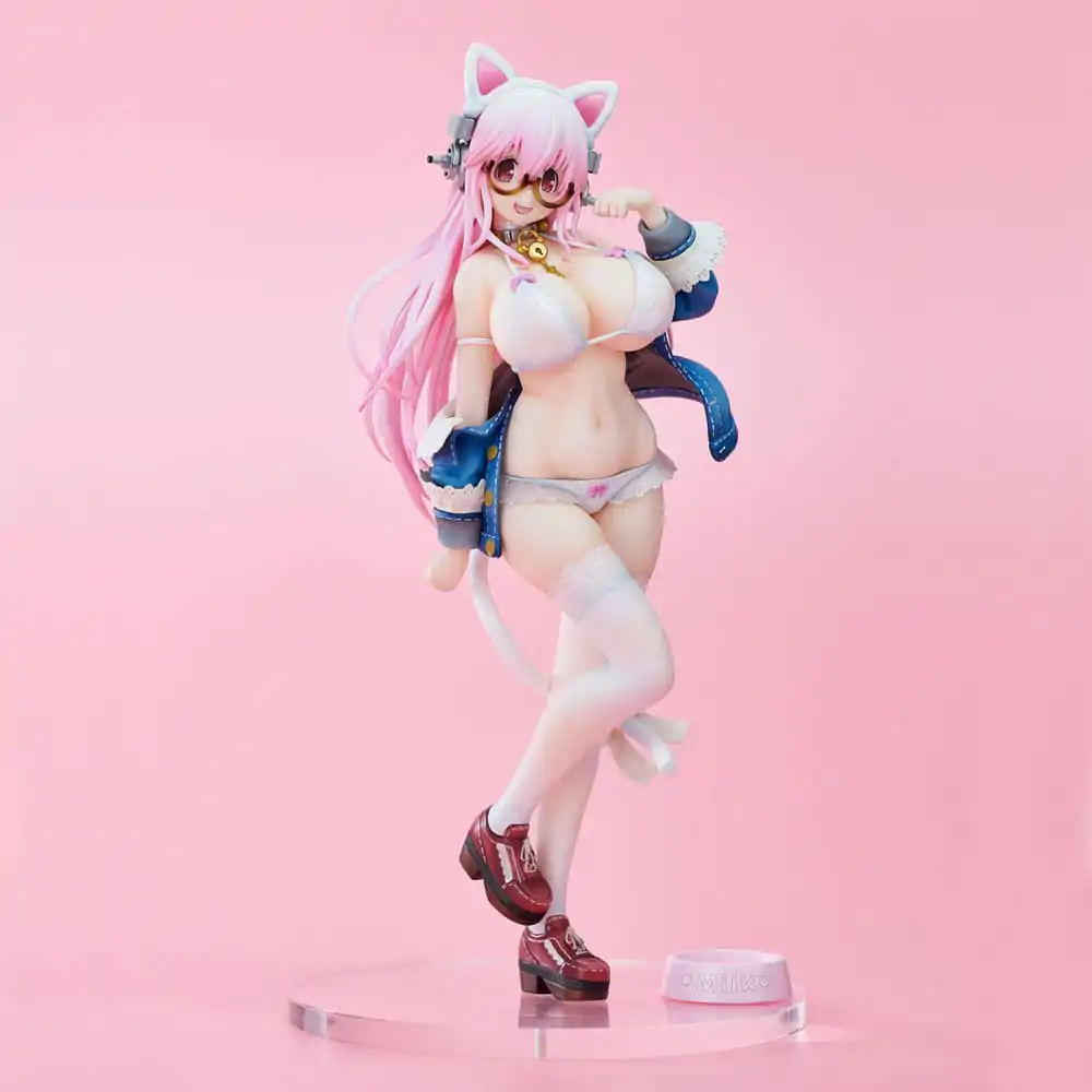 Super Sonico White Cat Ver. PVC szobor figura 27 cm termékfotó