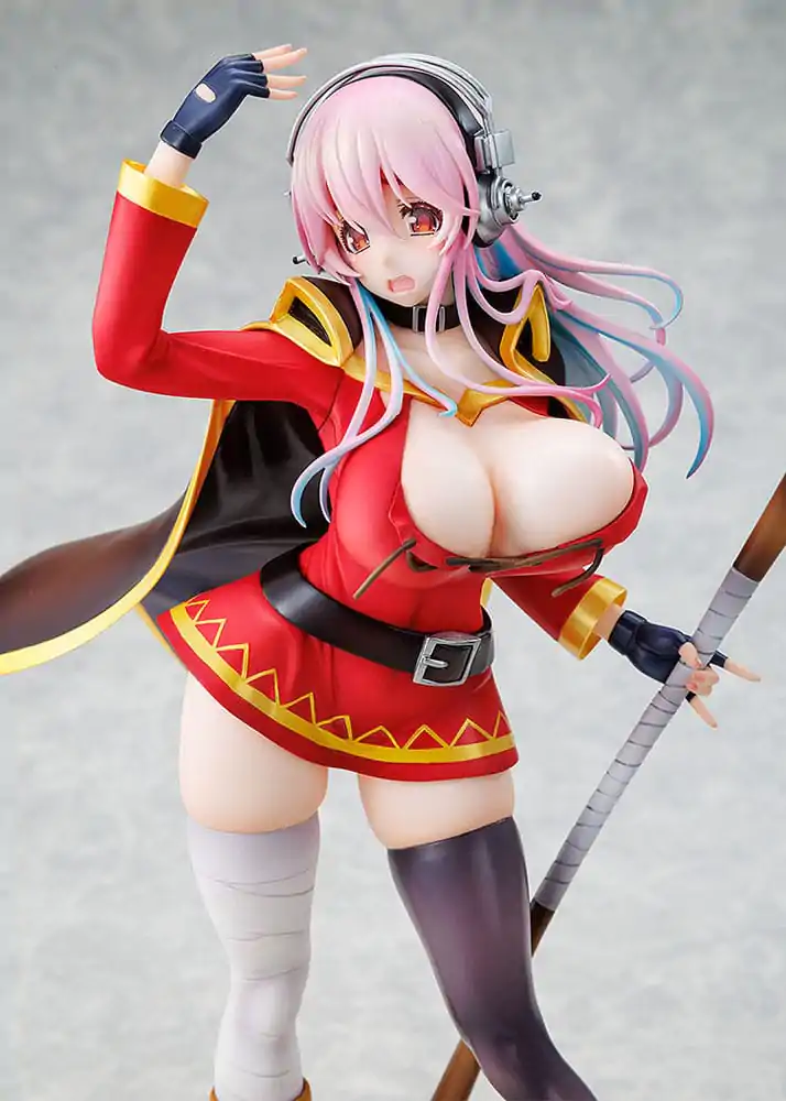 Super Sonico x Konosuba 1/7 Super Sonico Megumin collaboration Ver. PVC szobor figura 25 cm termékfotó