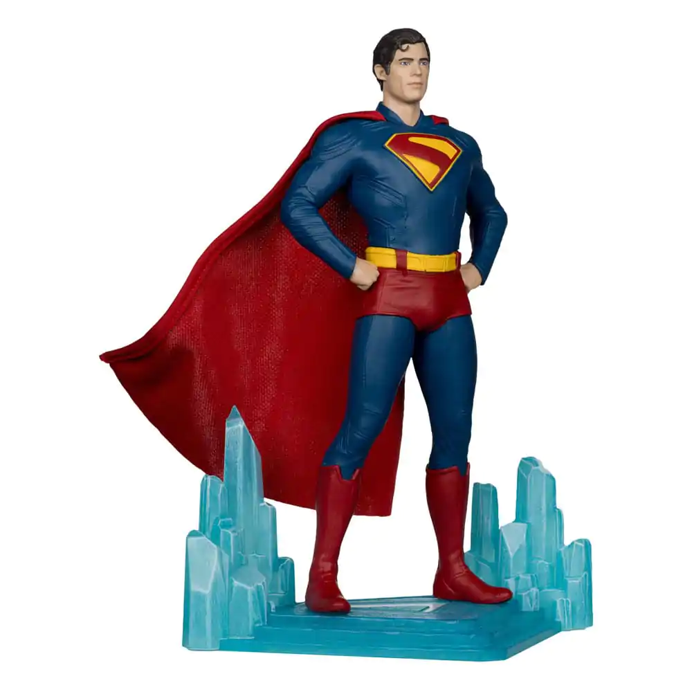 Superman (2025) DC Multiverse Mega Superman akciófigura 28 cm termékfotó