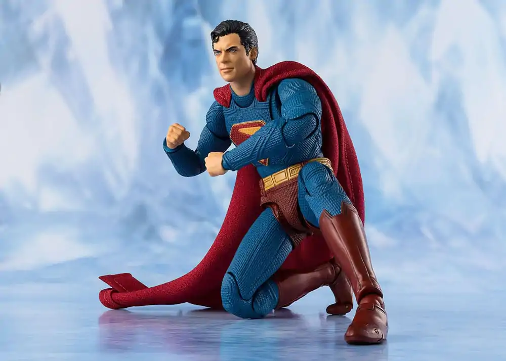 Superman 2025 S.H.Figuarts akciófigura Superman 16 cm termékfotó