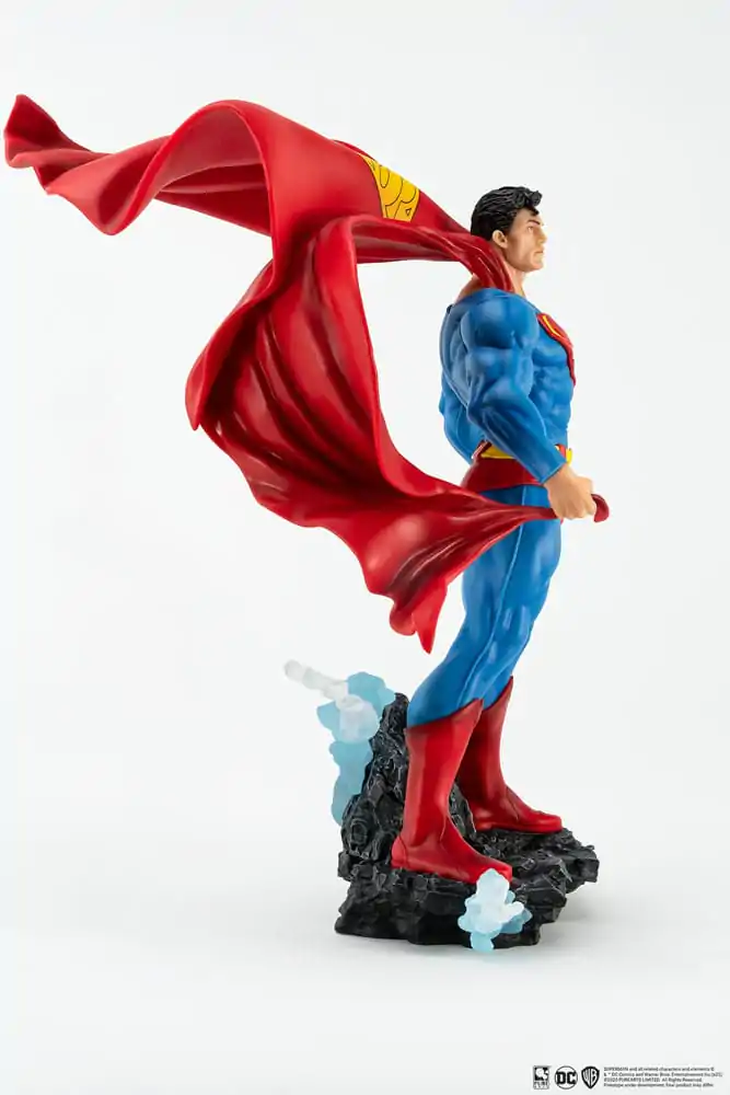 Superman PX PVC Statue 1/8 Superman Classic Version 30 cm termékfotó